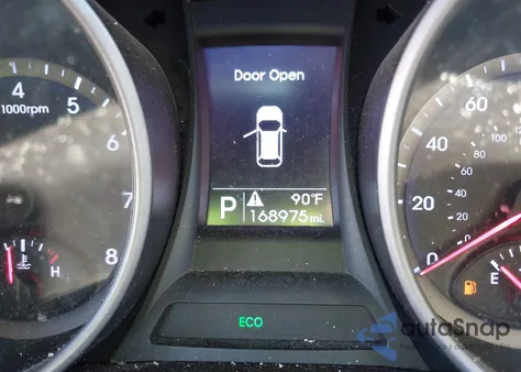 2015 Hyundai Santa Fe Sport 2.4L from USA, damaged, VIN 5XYZU3LB2FG302709